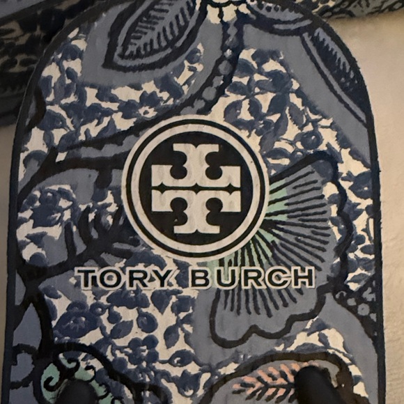 Tory Burch Blue Floral Flip Flops - Picture 4 of 4